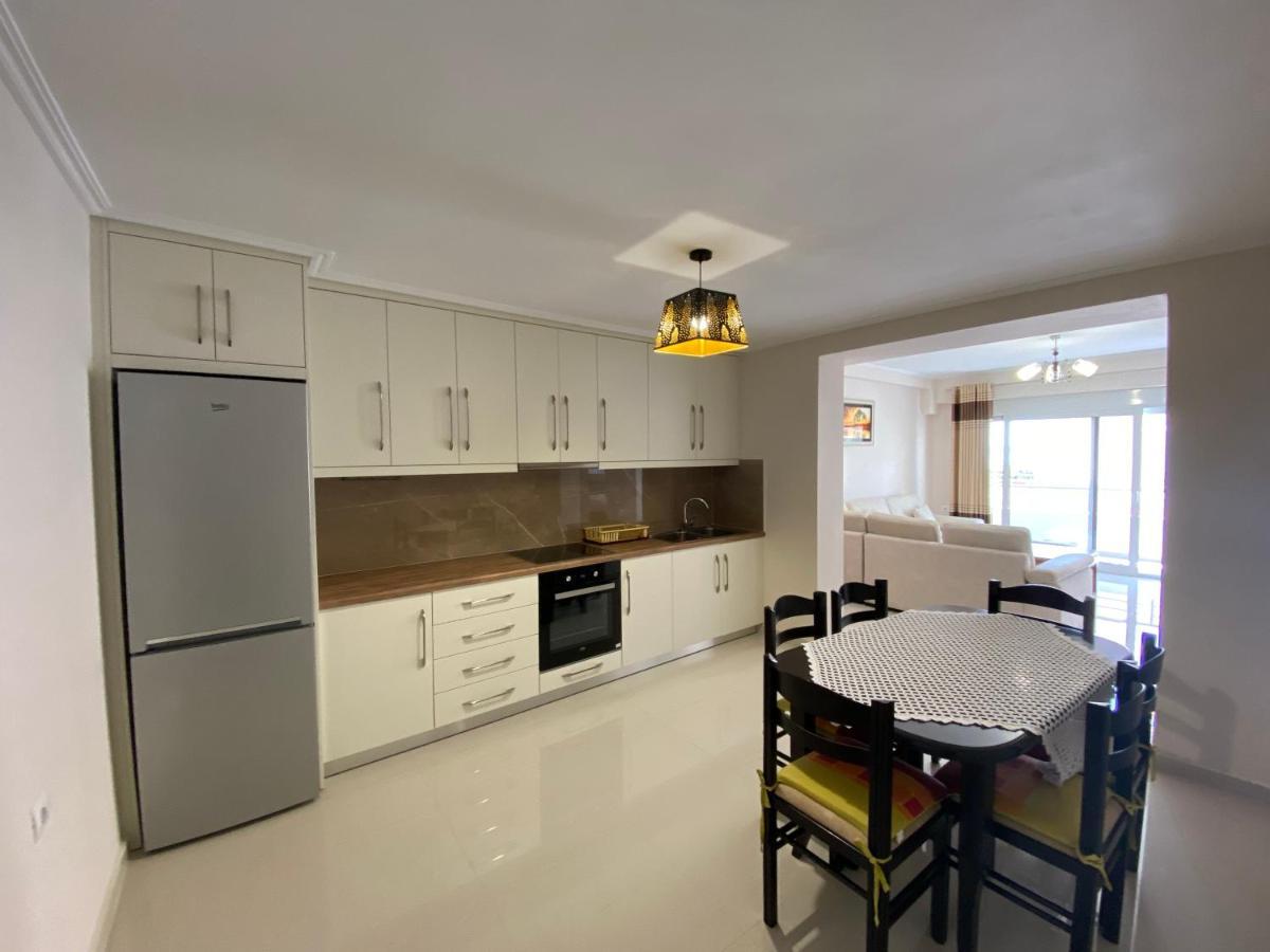 Ersid Apartaments In The Centre Саранде Екстериор снимка